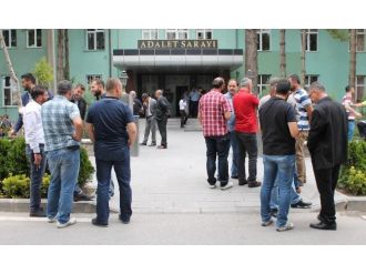 Işid Davası Ekim Ayına Ertelendi
