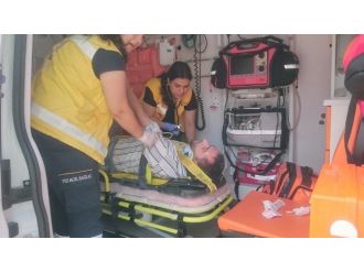 Okul İnşaatından Düşen İşçi Yaralandı