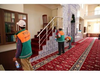 Karaköprü’de Camiler Ramazan’a Hazır