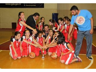 Büyükşehir Basketbolda Eskişehir İl Birincisi Oldu