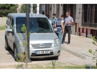 Silopi’de Gümrük Operasyonu Devam Ediyor: 6 Gözaltı
