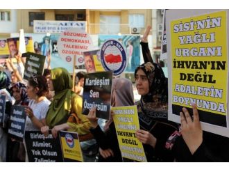 Stk’lardan Mursi İçin Dua