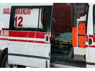 Elazığ’da Ambulans İle Otobüs Çarpıştı