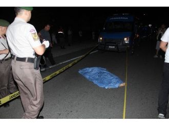 Genç Kız Motosikletin Çarpması Sonucu Hayatını Kaybetti
