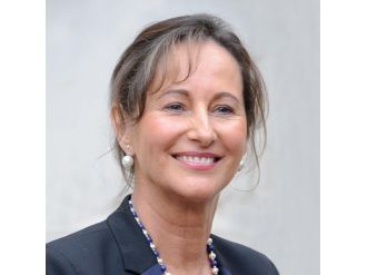 Fransız Bakan Royal’dan Nutella Krizinde Geri Adım