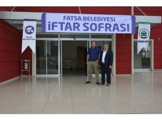 Her Akşam En Az 500 Kişi İftar Açacak