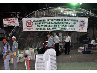 Emet’te Her Gün Bin Kişiye İftar