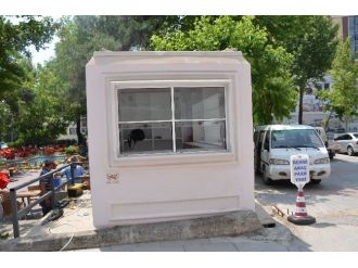 Bilecik’te Halk Ekmeği Satılacak Prefabrike Büfe Yerine Yerleştirildi