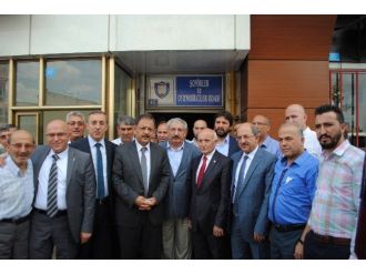 Ak Parti’den Stk’lara Teşekkür Ziyareti