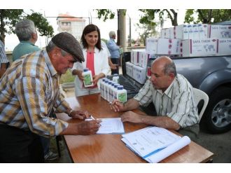 Büyükşehir’den Çiftçilere Zirai İlaç Desteği