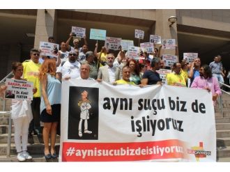 Sağlıkçılar Kendilerini İhbar Etti