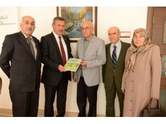 Kiyd’ten Vali Yılmaz’da Kitap