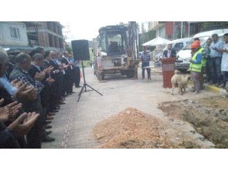 Sarıveliler’de İçme Suyu İsale Hattı İnşaatının Temeli Atıldı