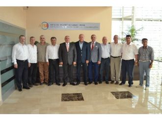 Ramazan Çarşıları, Kent Esnafı Olumsuz Etkiliyor