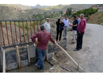 Hakkari Belediyesi Hizmet Atağını Hızlandırdı