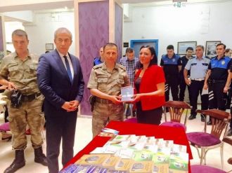 Iğdır İl Emniyetinde ‘Maktul’ İsimli Romanın İmza Günü