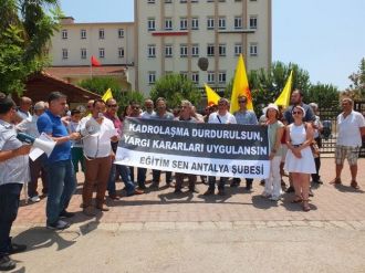 Eğitim-sen’den Kadrolaşmaya Tepki Eylemi