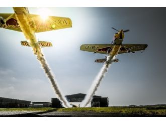 Akrobasi Pilotlarının Ölümle Dansı