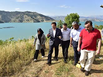 Büyükşehir’den Menzelet Kenarına Mesire Alanı