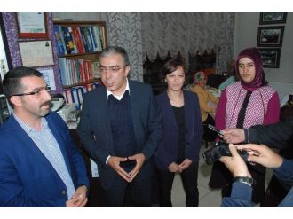 Ak Parti Kadın Kolları Başkanlığı’ndan İftar Yemeği