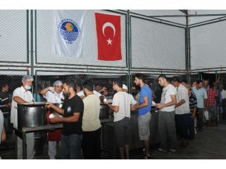 Yenişehir Aşevi’nde İlk İftara Yoğun İlgi