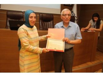 Büyükşehir Personeli Eğitim Sonrası Sertifikalarını Aldı