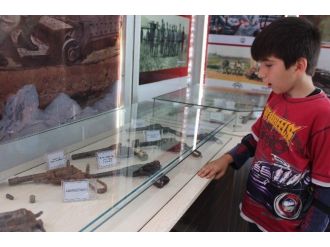 Çanakkale Tır’ı Ziyaretçilerini Bekliyor