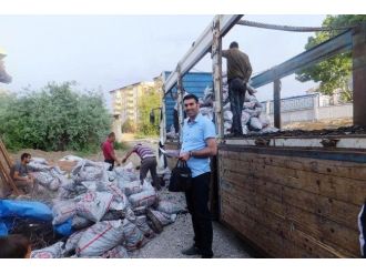 Van’da Muhtaç Ailelere Kömür Yardımının Dağıtımına Başlandı