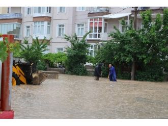 Kırıkkale’de Su Taşkınları Tepkilere Neden Oluyor