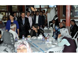 Kdz. Ereğli Belediyesi Halka İftar Verdi