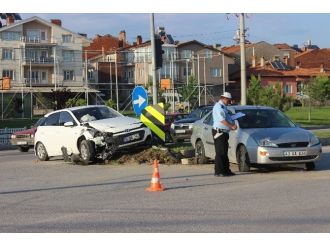 Tavşanlı’da Trafik Kazası: 2 Yaralı