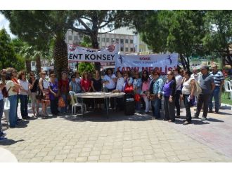 Söke Kent Konseyi’nden “Resmi Nikahsız Evliliğe Hayır” İmza Kampanyası