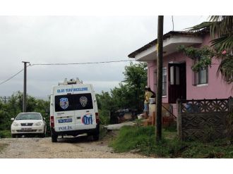 Sakarya’da Bir Kişi Silahla İntihar Etti