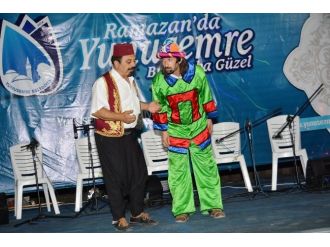 Yunusemre’de Vatandaşlar İftar Sofrasında Buluştu