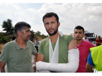 Otobüste Yaralanan Kaya: Şoför Aracı Çok Hızlı Kullanıyordu
