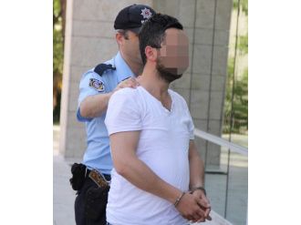 Tabancayla Yakalanan Genç Gözaltına Alındı
