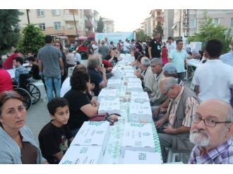 Tekirdağ’da Mahalle İftarları Başladı