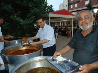 Bolvadin’de 300 Kişi İftarını Birlikte Açtı