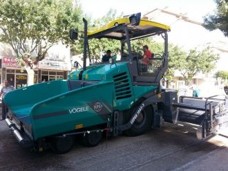 Karaman Belediyesine Yeni Asfalt Serici
