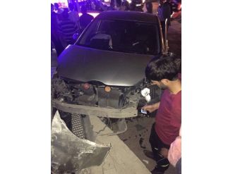 Van’da Trafik Kazası: 6 Yaralı