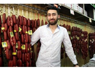 Ramazan Ayında Pastırma Ve Sucuk Satışı Arttı