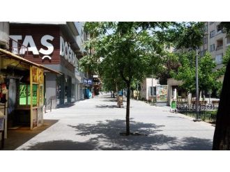 Siirt Gündüzleri Hayalet Kenti Andırıyor