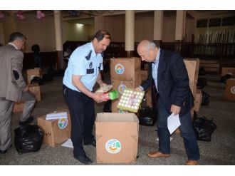 Tuzla Belediyesi’nden Sarıkamış’lı 300 Aileye Ramazan Paketi
