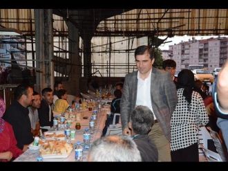 Yeni Mahalle Halkından Yemenici’ye Pankartlı Jest
