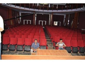 Fethiye’de Çanakkale Konferansı’nı 2 Kişi Dinledi