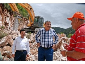 Yayla Yolunda Çalışmalar Devam Ediyor
