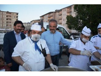 Ağrı Belediye Başkanı Sakık, İftar Çadırında