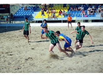 Plajda Şampiyon Akigo