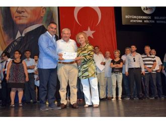 Büyükçekmece Halk Akademisi 400 Mezun Daha Verdi