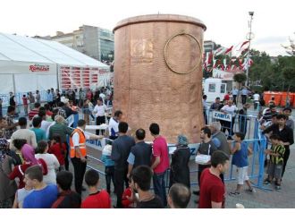 Sultangazi’ye Dev Çorba Kazanı